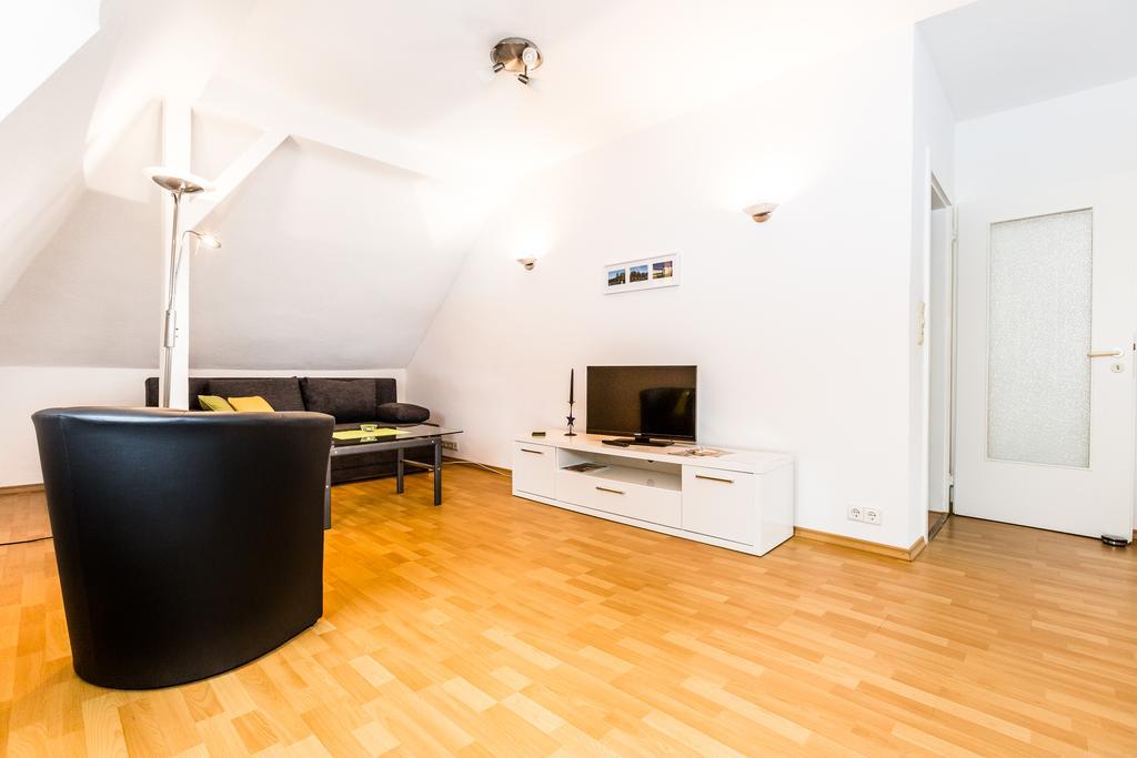 Apartments Bensberg Бергиш Гладбах Стая снимка